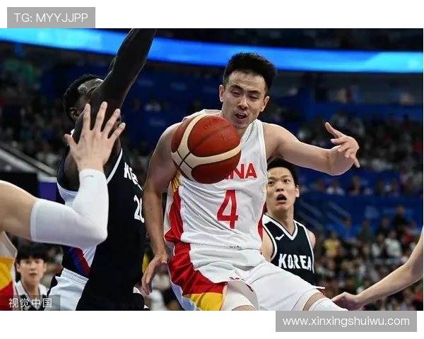 中国男篮大胜菲律宾提前锁定世界杯八强席位 重回世界强队行列