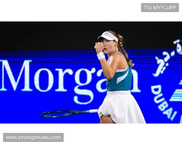 网球赛场风云再起 世界顶级选手激战正酣 谁将问鼎年度桂冠 网球赛场风云再起 世界顶级选手激战正酣 谁将问鼎年度桂冠