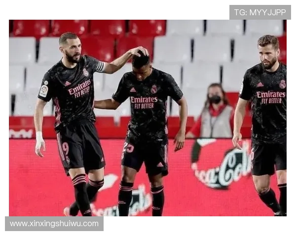 新赛季网坛劲旅交锋焦点战意外爆冷引发全球冠军格局大变动风云起