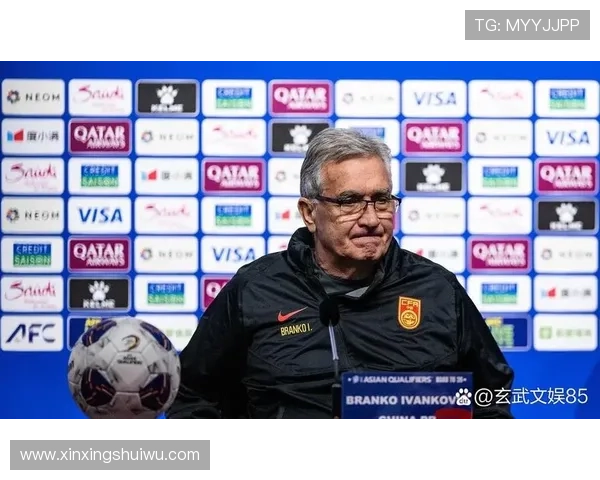 国足世预赛关键战在即主帅调整阵容力争出线主动权球迷关注焦点