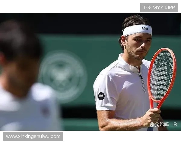 阿尔卡拉斯惊险逆转晋级总决赛再度上演青春风暴点燃网坛激情